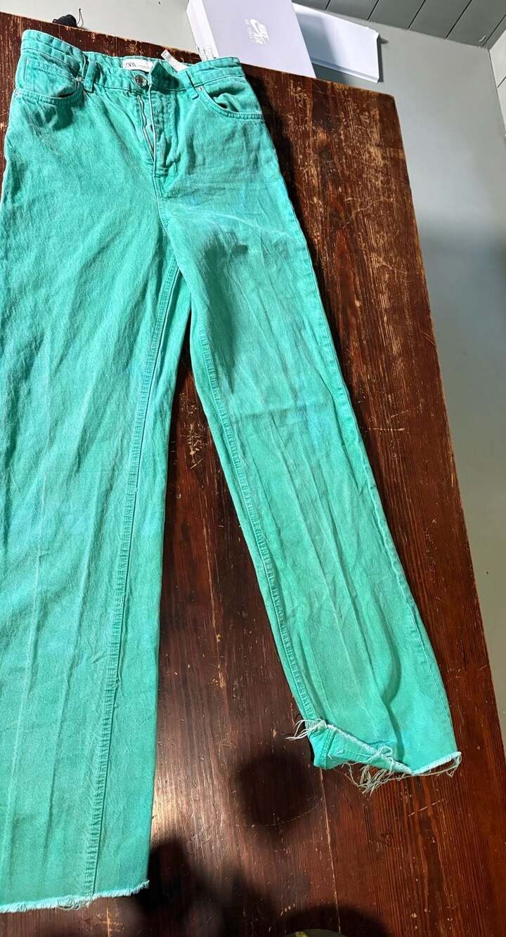 Zara‎